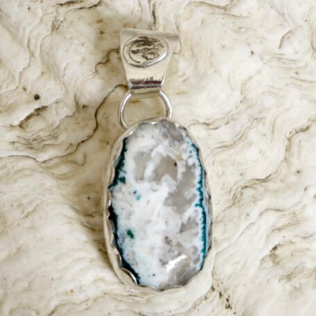 Green Lip Agate Pendant 002